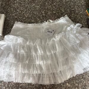 Elegant White Lace Skirt NWT